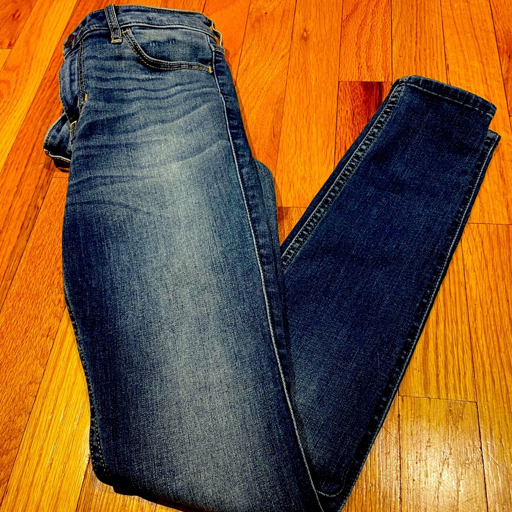 COPY - Hollister Jeans Juniors